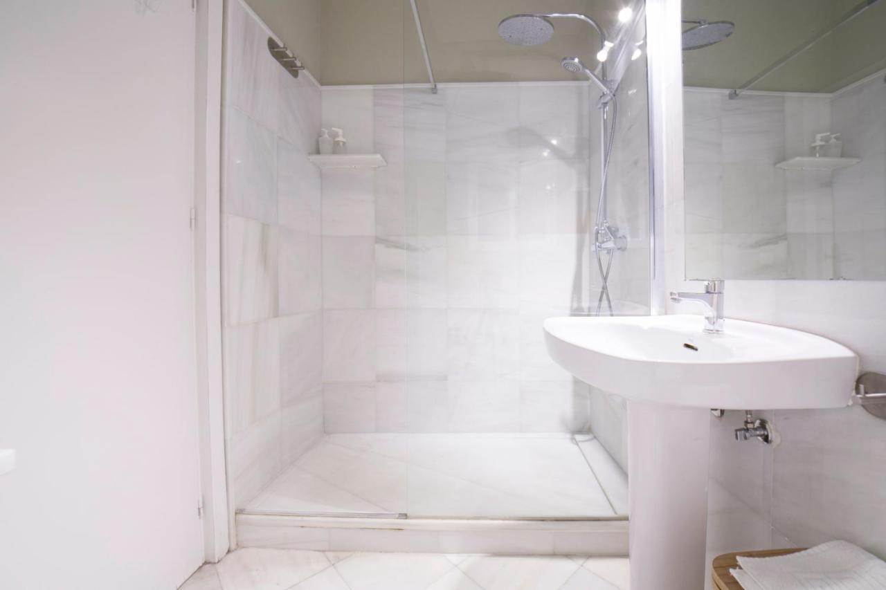 Alohamundi Catedral Apartment Seville Ngoại thất bức ảnh