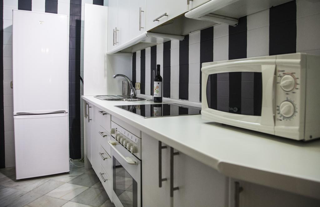Alohamundi Catedral Apartment Seville Ngoại thất bức ảnh